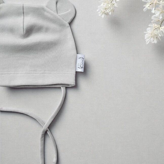 helehall, hall tüdrukute poiste unisex suvemüts beebile, poisile, tüdrukule, lapsele suveks, käsitöömüts vale paeltega, karu mõmmi kõrvadega, veniv käsitöömüts lapsele suveks