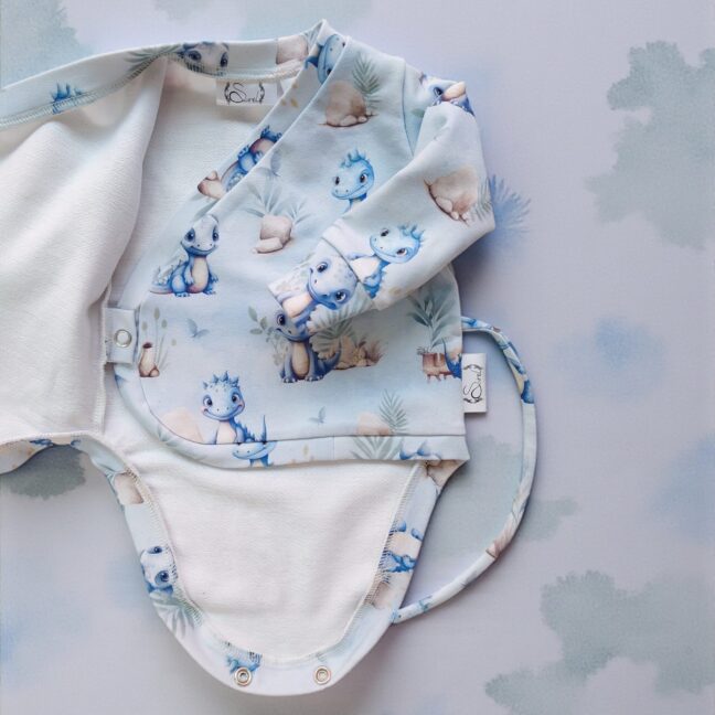 helesinine ja hall beebikomplekt haiglast kojutulekuks, beebipoisi sünni puhul katsikukingitus, kinkekomplekt beebile, poisile, vastsündinule, kösitööriided,meriinovillased papud, talvemüts, tuukrimüts, hõlmikbodi